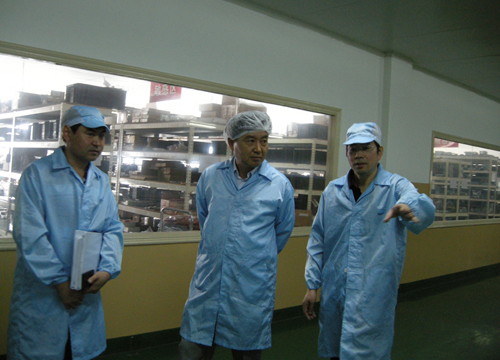 韩国浦项钢铁集团下属新荣电器股份有限公司来我公司考察